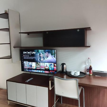 แฟลต 06. ซิเปเต Hotel จาการ์ตา ภายนอก รูปภาพ